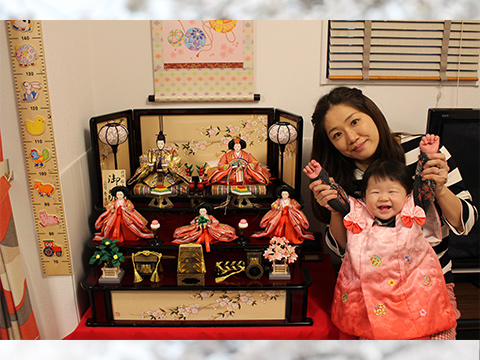  葵子ちゃん 『今日は楽しいひな祭り♪』